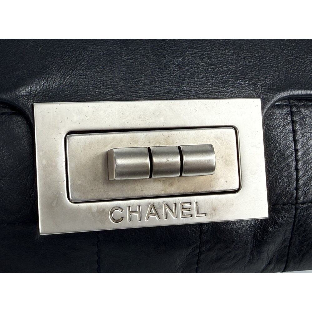 Chanel Giant Reissue Mademoiselle Lock Bag - Picture 7 of 15